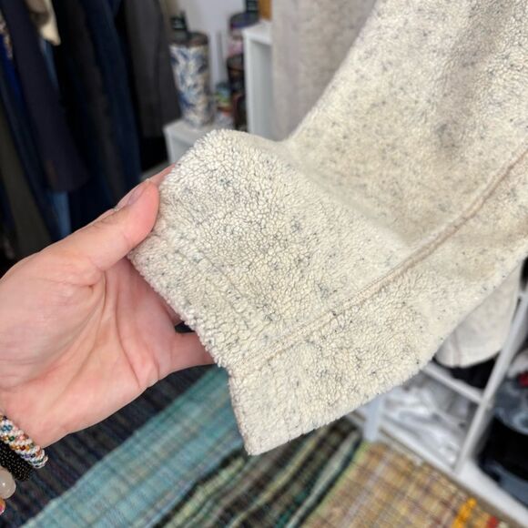 L.L. Bean Cream Crewneck Fleece Soft Knit Classic large tall - Picture 4 of 7